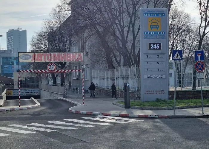 Grand Ohrid - Center Near To Sea And Sea Garden Apartament