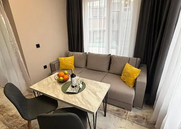 Grand Ohrid - Center Near To Sea And Sea Garden *