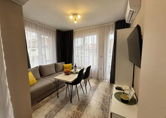 Grand Ohrid - Center Near To Sea And Sea Garden * Бургас