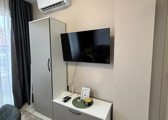 Grand Ohrid - Center Near To Sea And Sea Garden Apartament Burgas City