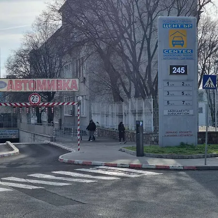 Grand Ohrid - Center Near To Sea And Sea Garden Διαμέρισμα