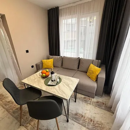 Grand Ohrid - Center Near To Sea And Sea Garden *