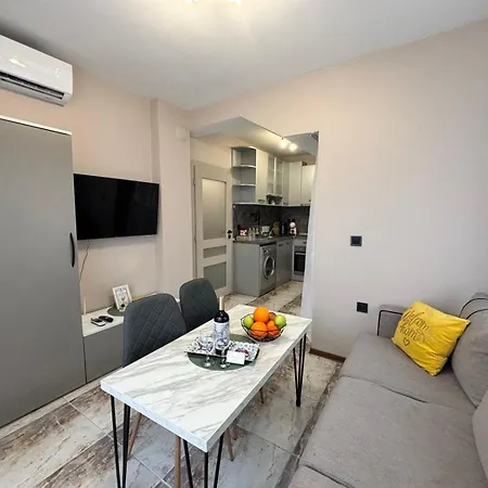 Grand Ohrid - Center Near To Sea And Sea Garden Apartment *